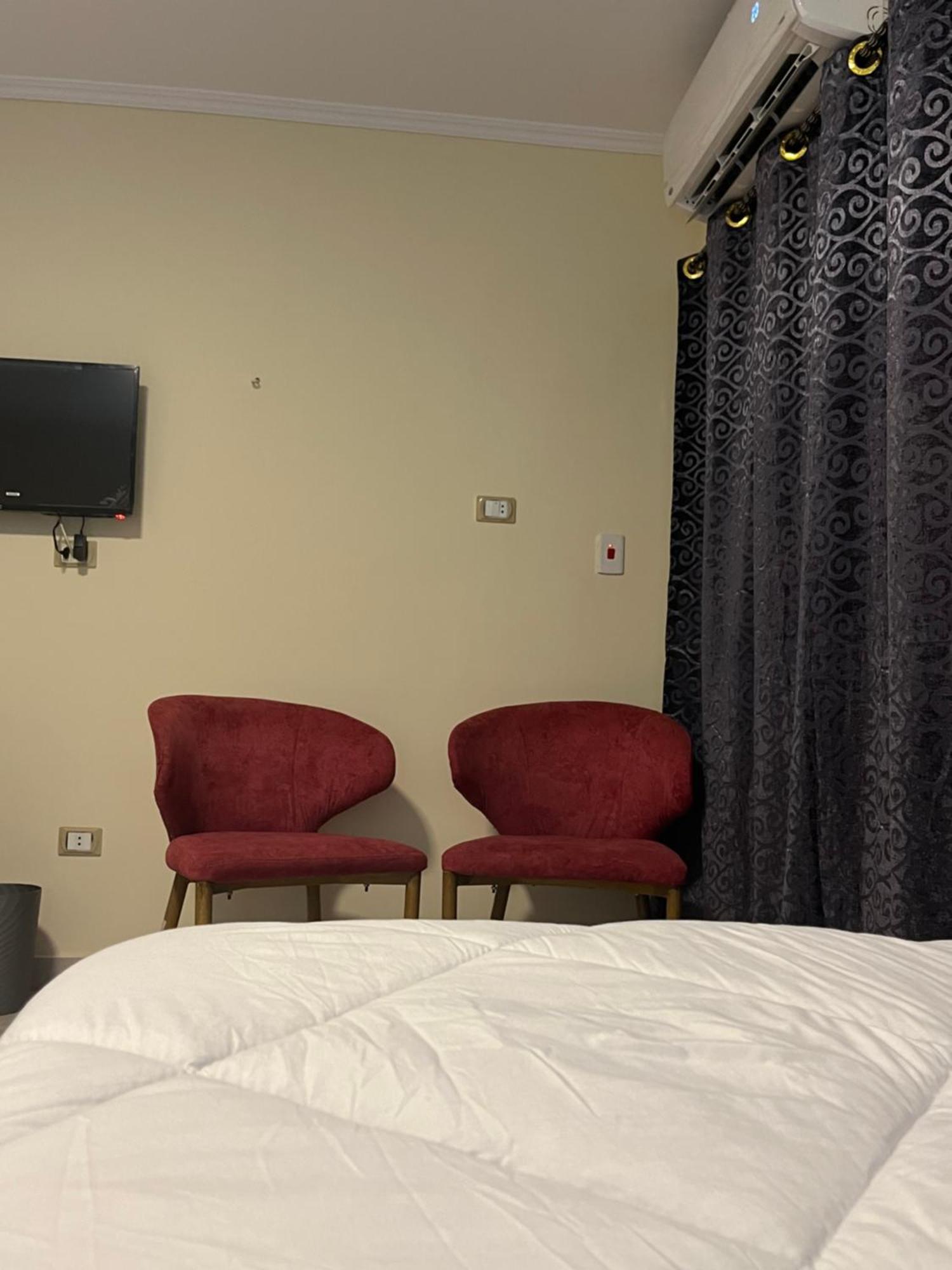 Pyramids Pride Inn Kafrat al Jabal Екстер'єр фото